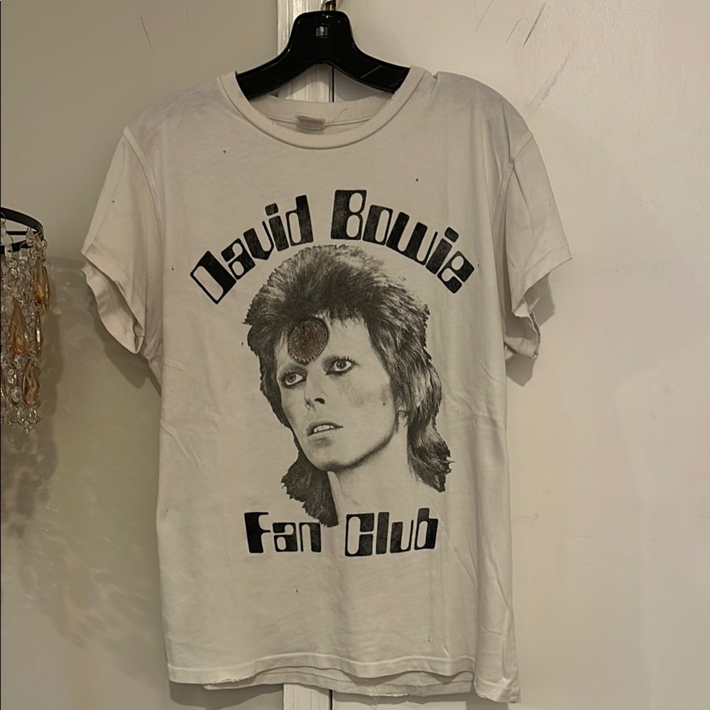 MadeWorn vintage David Bowie white tee size small w/ glitter effect in middle
